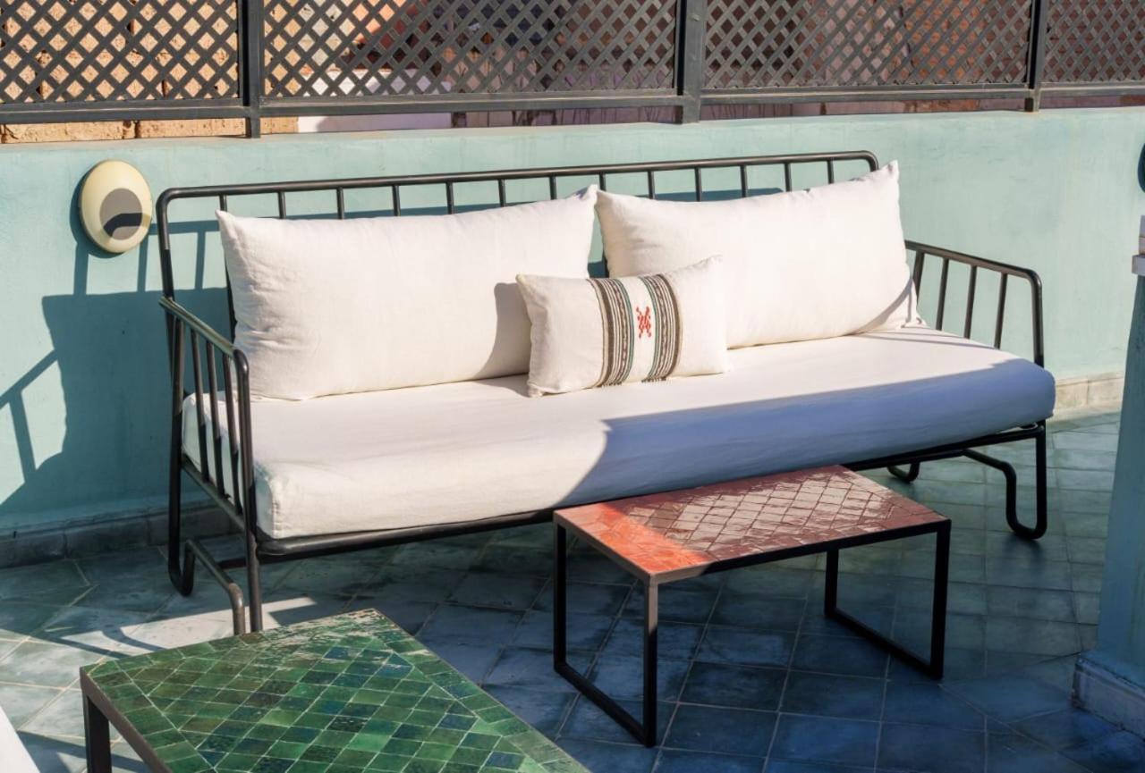 Riad Privatise - 2 Chambres & Petit Dejeuner -Terrasse Marrakesh Exterior foto